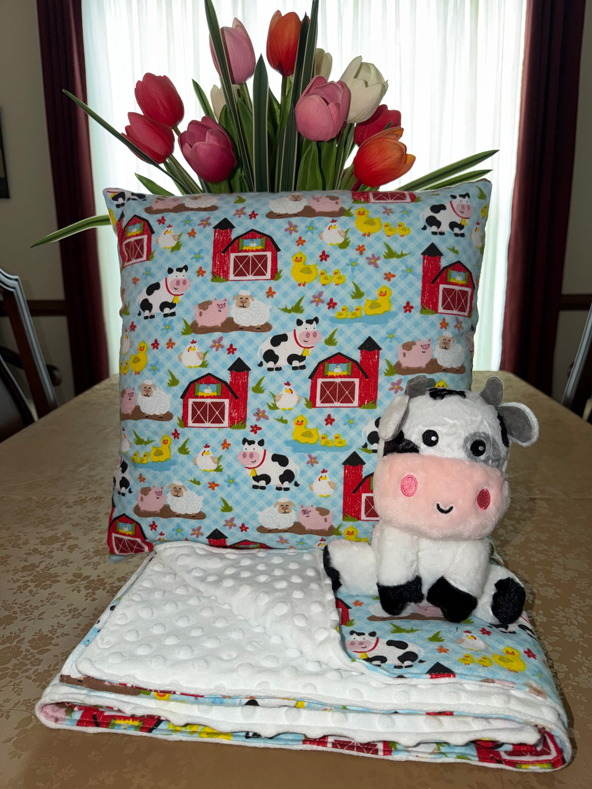 Farm with Animals flannel and minky 40x60 inch child’s blanket with matching 18x18 inch pillow case